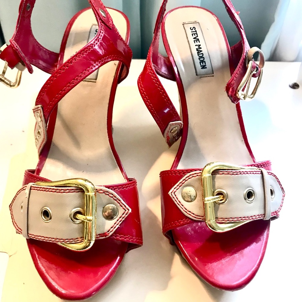 Steve Madden wedge sandals